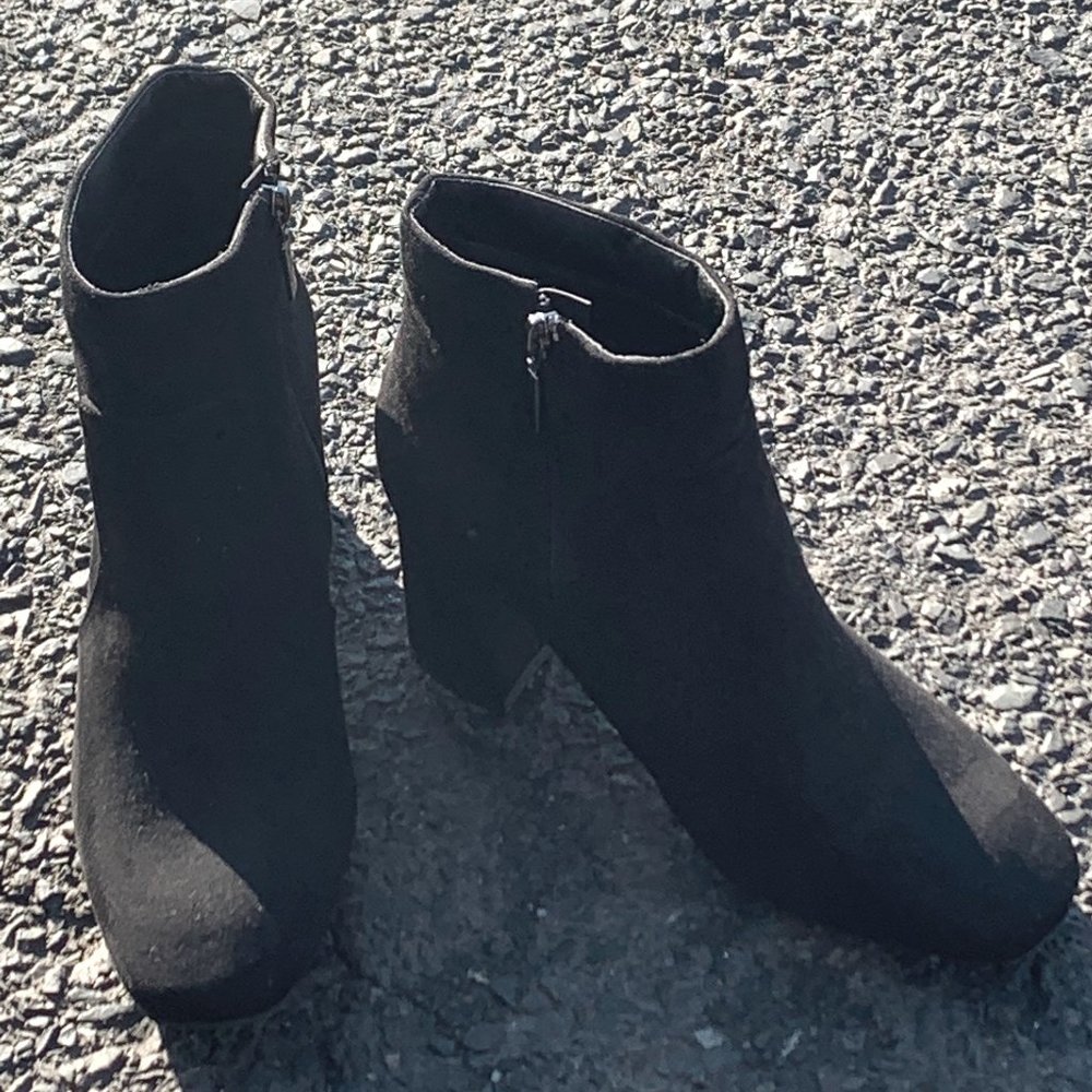 ankle boots